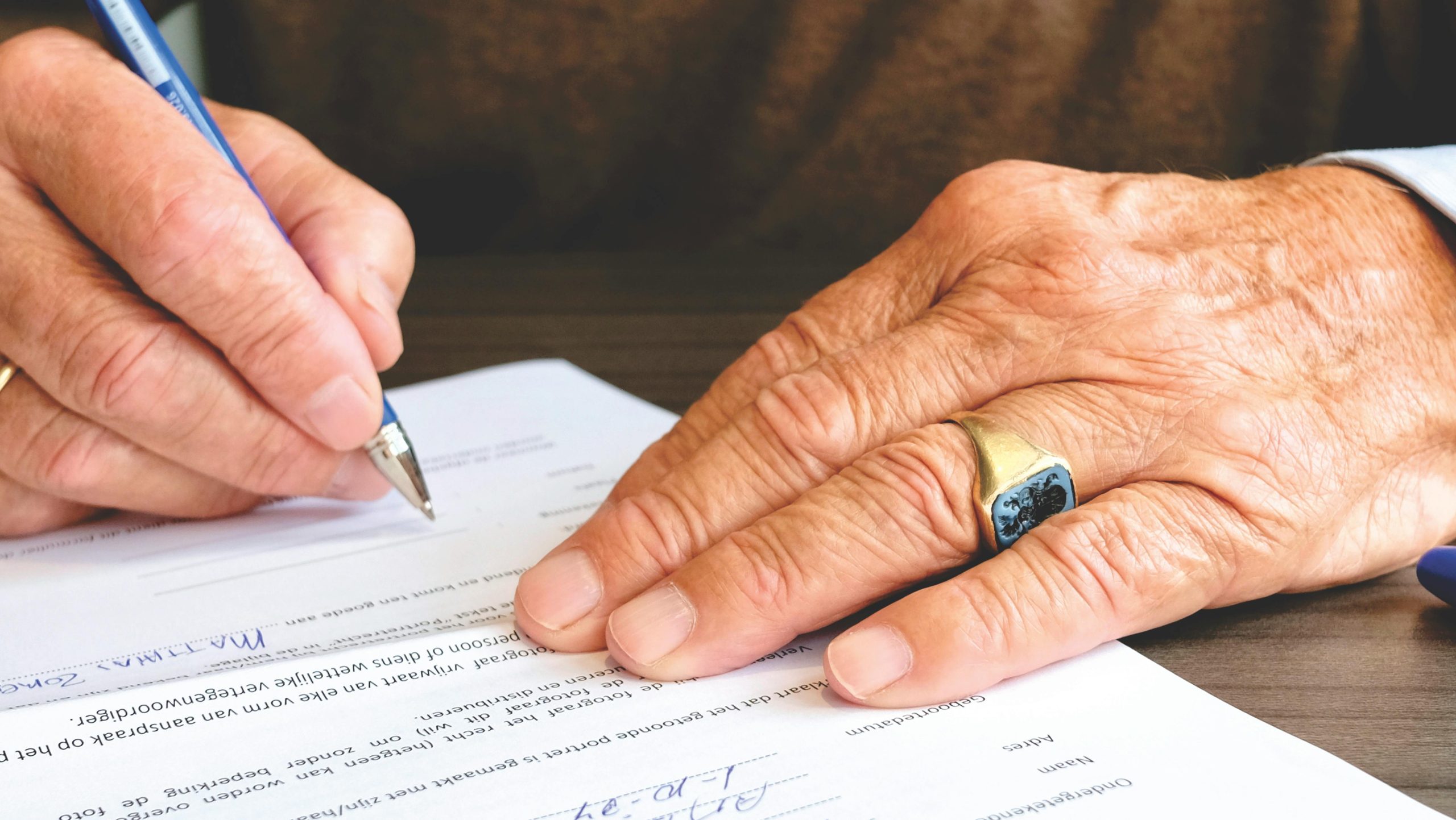 Impact of Poorly Drafted Contracts and the Role of a Contract Lawyer Near Me